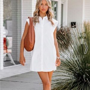 Vici Francis Cotton Pocketed Button Down Dress